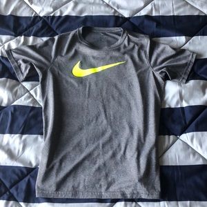 Boys XL Nike T-shirt.